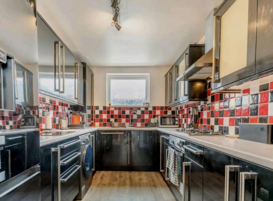 Sea View Luxury 5 Star Cottage Near Milford Marina Milford Haven Exterior photo